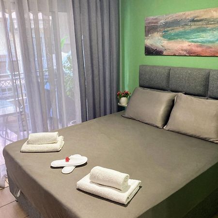M.O.M.'S Lägenhet Alexandroupolis Exteriör bild